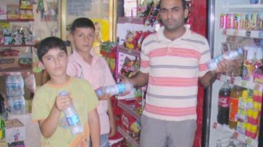 Sıcak Hava Hazır Su Satıcılarına Yaradı