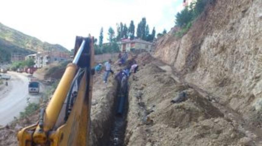 Şemdinli Belediyesi’nden Kanalizasyon Çalışması
