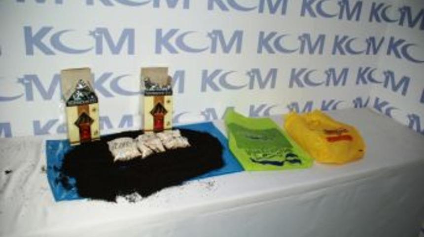 Suriye Uyruklu Şahsın &Uuml;zerinde 5 Bin 790 Adet Captagon Hap Ele Ge&ccedil;irildi