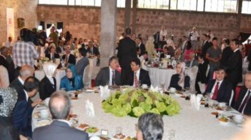 Cumhurbaşkanı Abdullah G&uuml;l: