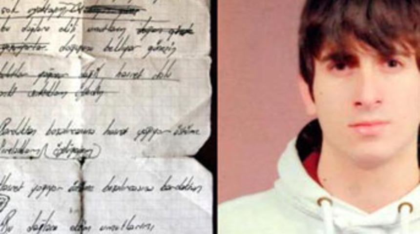 Şehidin c&uuml;zdanından &ccedil;ıkan şiir ağlattı