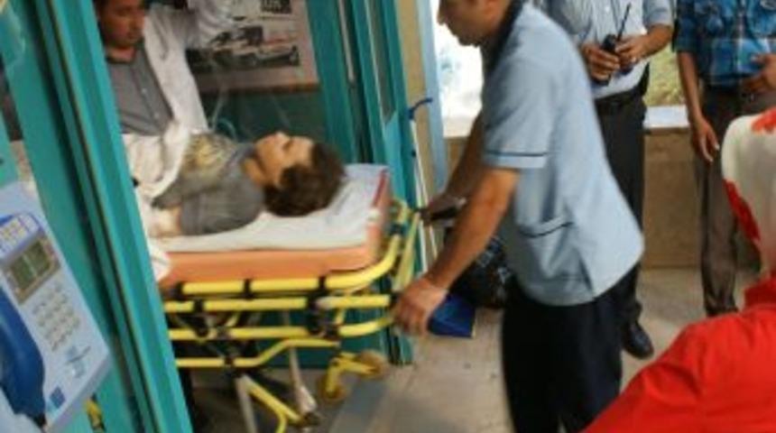 Vezirk&ouml;pr&uuml;'de Trafik Kazası: 2 &Ouml;l&uuml;, 2 Yaralı