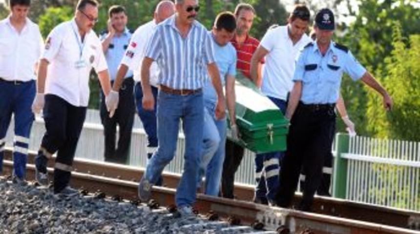 Manisa&rsquo;da Y&uuml;k Treninin &Ccedil;arptığı &Ouml;z&uuml;rl&uuml; &Ccedil;ocuk &Ouml;ld&uuml;