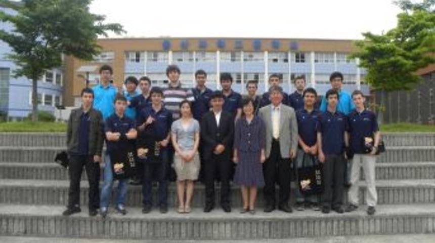 &Ouml;zel Nil&uuml;fer'li &Ouml;ğrenciler G&uuml;ney Kore'ye Bilim &Ccedil;ıkarması Yaptı