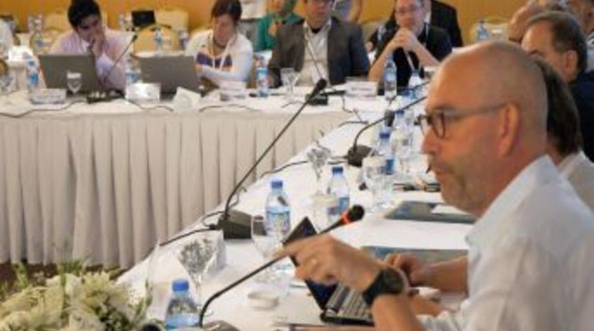 Joost Lagendijk: AB Kesinlikle M&uuml;zakereleri Bitirmeyecek