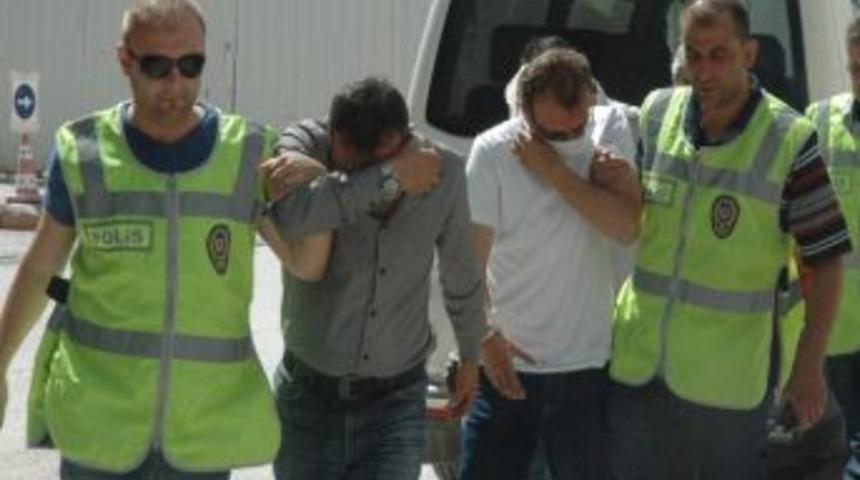 Sahte Elkart&ccedil;ılar Tutuklandı