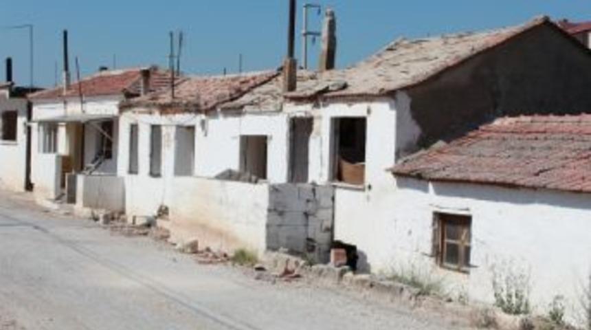 Akpınar Deresine Neşter Vuruldu