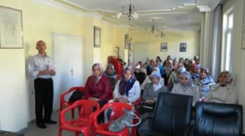 Kur&rsquo;an Kursu &Ouml;ğreticileri Bir Aylık Eğitime Alındı