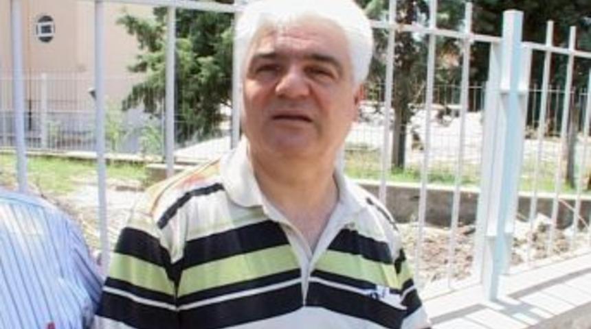 Oğlunun 1 Yıllık Emeği İ&ccedil;in G&ouml;zyaşı D&ouml;kt&uuml;