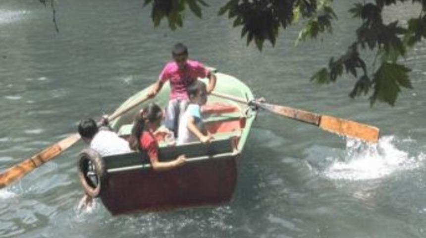 Balıklıg&ouml;l&rsquo;de Sandal Keyfi