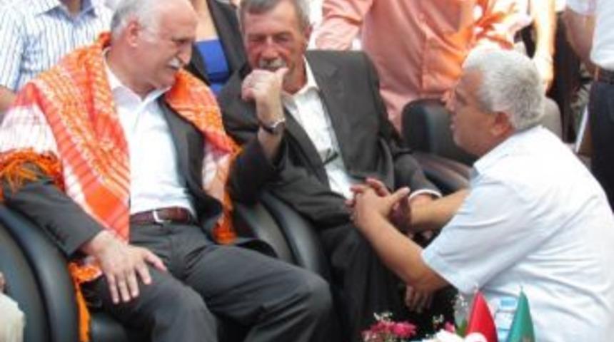 Kiraz&rsquo;da Toprak Analizi Laboratuarı A&ccedil;ılışına Katılan Ziraat Odaları Başkanı Bayraktar: