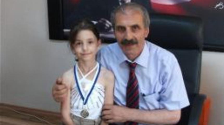 Trabzonlu Minik Yağmur Satran&ccedil;ta Avrupa İkincisi Oldu