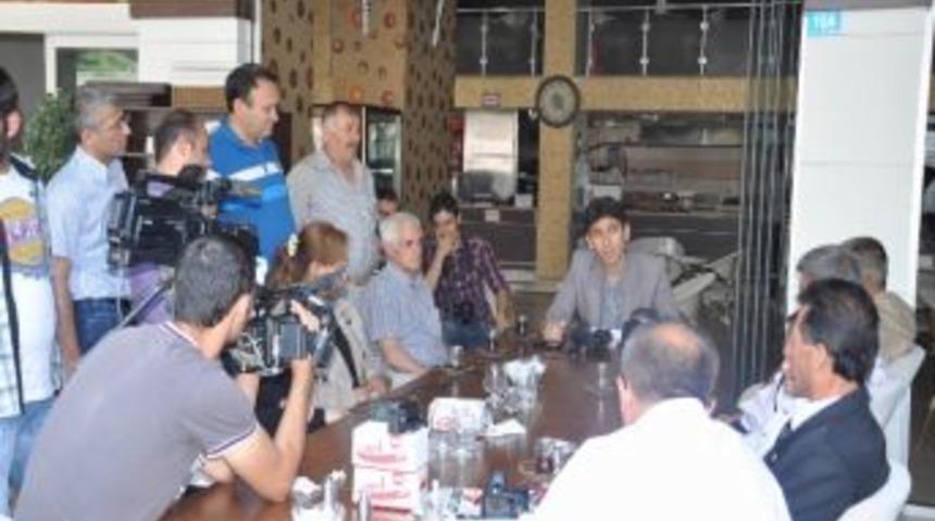 G&uuml;le&ccedil;, &ldquo;herkes Taşın Altına Elini Koymalı&rdquo;