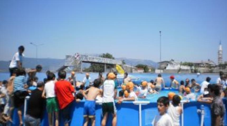 Yıldırım Belediyesi Denizi Halkın Ayağına G&ouml;t&uuml;rd&uuml;