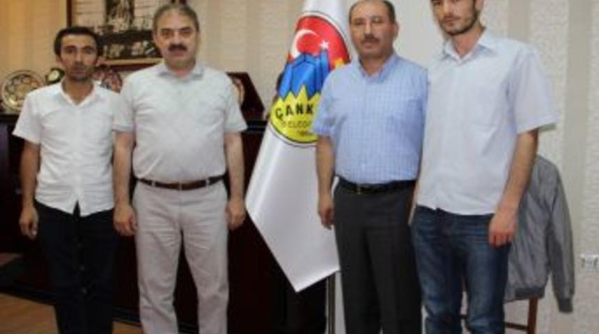 İha&rsquo;dan &Ccedil;ankırı Belediye Başkan'ı İrfan Din&ccedil;&rsquo;e Ziyaret