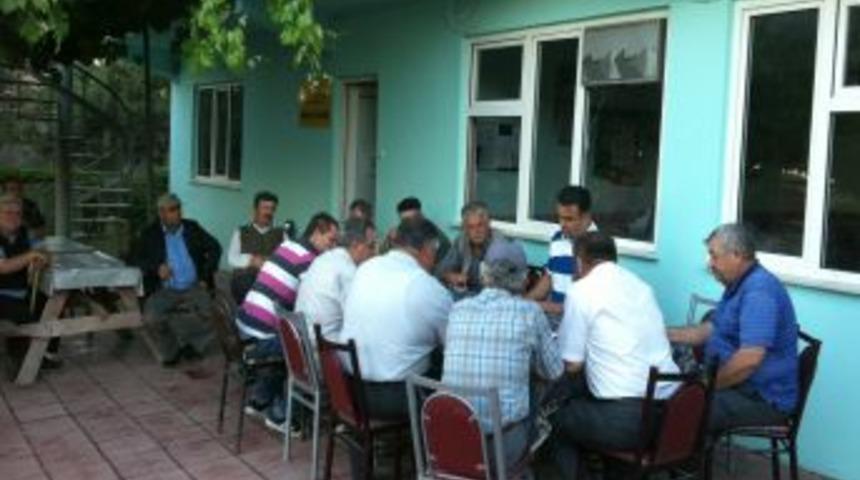 AK Parti &Ccedil;orlu Il&ccedil;e Teşkilatının K&ouml;y Ziyaretleri Devam Ediyor