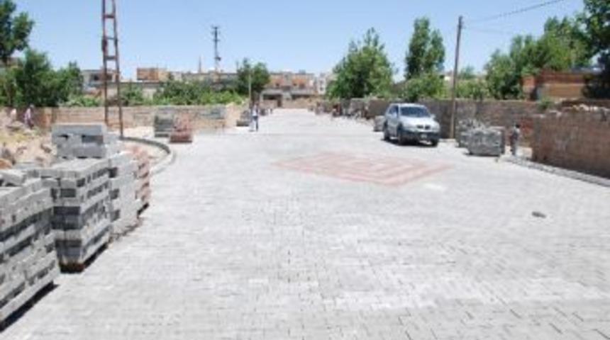 İdil Belediyesi 200 Bin Metrekare Parke Taşı D&ouml;şeyecek