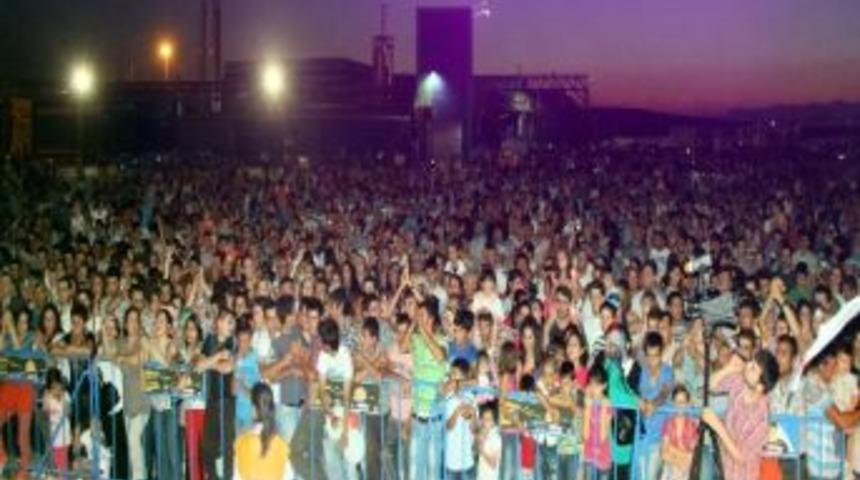 Keskinoğlu&rsquo;dan &Ccedil;alışan Ve &Uuml;retici Buluşması