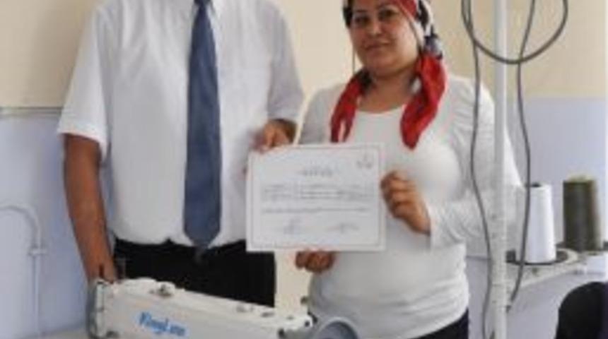 Kadınlar Projeyle İş Sahibi Oluyor