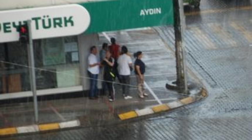 Aydın'da yağmur s&uuml;prizi