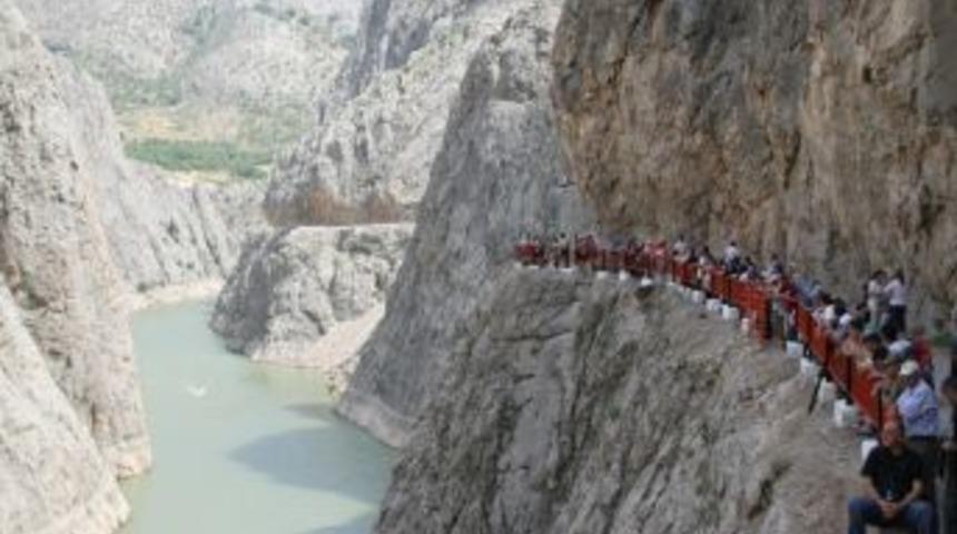 Adrenalin Tutkunları Kemaliye'de Buluştu