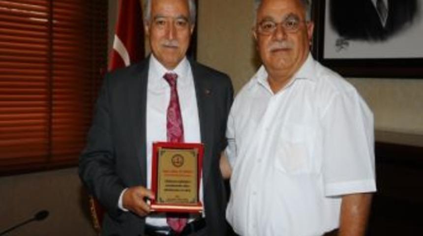 Akkapı&rsquo;dan Aldırmaz&rsquo;a İade-i Ziyaret