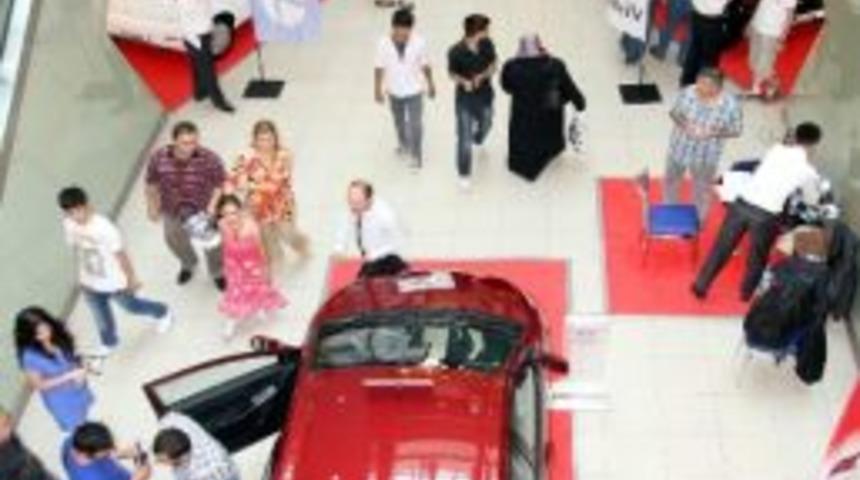 Tata'nın Yeni Model Ara&ccedil;ları Espark'ta