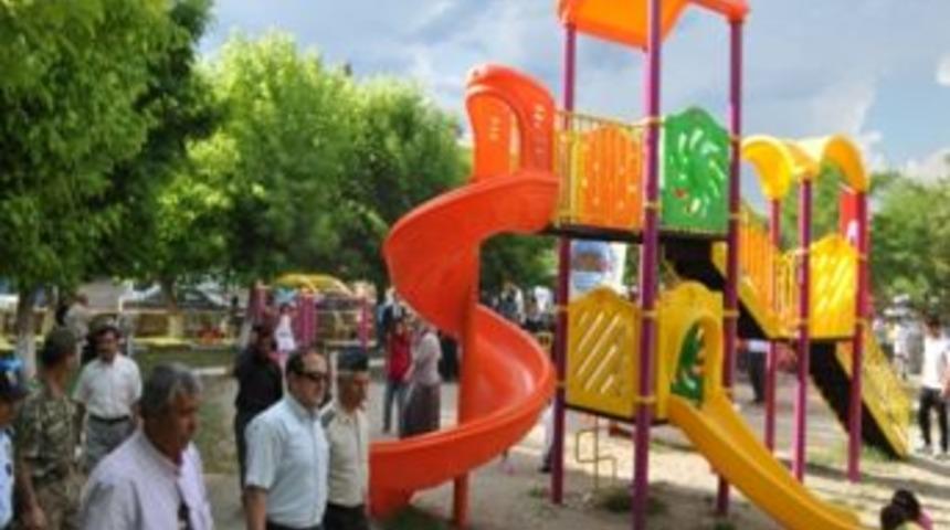 G&ouml;ksun'da Dudayev &Ccedil;ocuk Parkı A&ccedil;ıldı