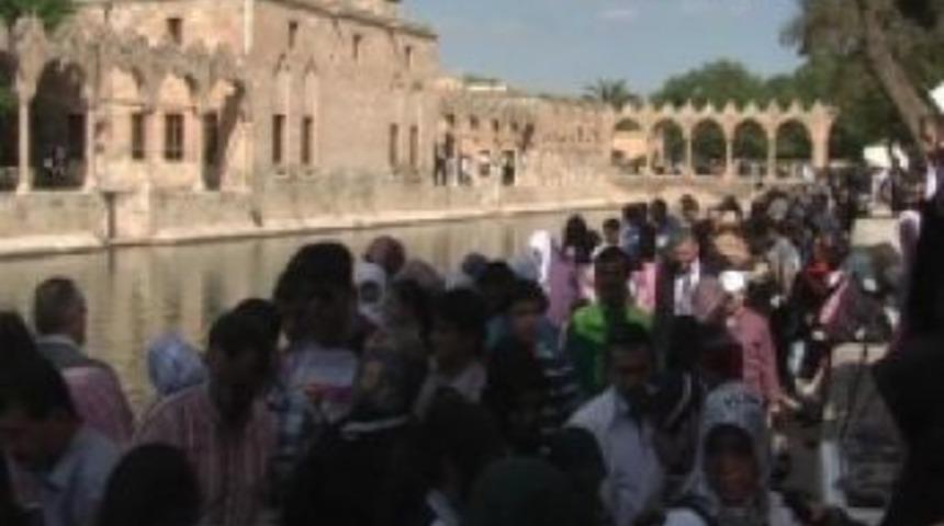 Şanlıurfalılar Balıklıg&ouml;l&rsquo;e mahkum