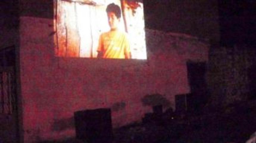 K&uuml;&ccedil;&uuml;kk&ouml;y Filme Doyacak