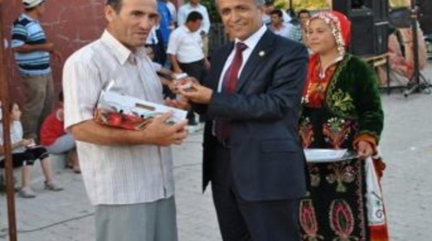 Selendi'de 12. Geleneksel Kiraz Festivali