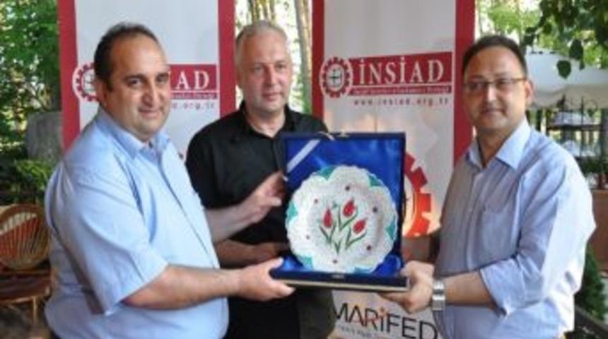 Yurt Dışında Yaşayan Boşnaklar İneg&ouml;l'deki Boşnaklarla Buluştu