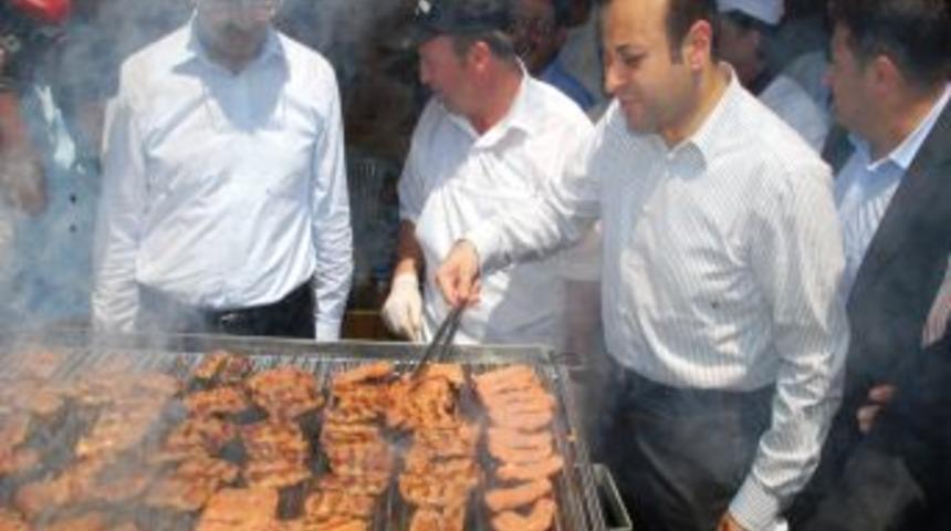 Bağış AB'ye Seslendi: Ne Kadar Ekmek O Kadar K&ouml;fte