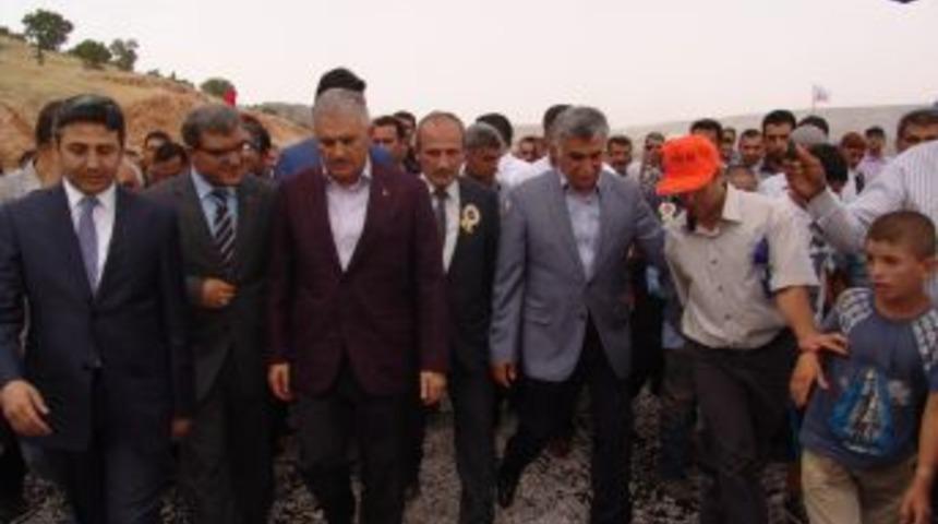 "Teknolojinin Son Harikasını, 3. Boğaz K&ouml;pr&uuml;s&uuml;'nden &Ouml;nce Nissibi&rsquo;de Yapıyoruz"