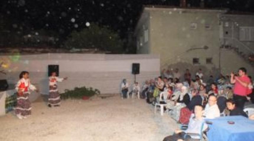 Muhteşem eğlence b&uuml;y&uuml;k ilgi g&ouml;rd&uuml;