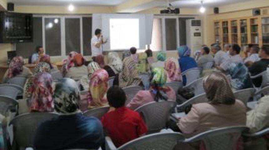 Din g&ouml;revlilerine &ccedil;ocuk psikolojisi eğitimi