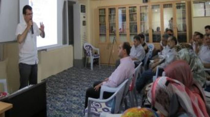 'Mutlu &Ccedil;ocuklar Mutlu Ailelerde Olur'