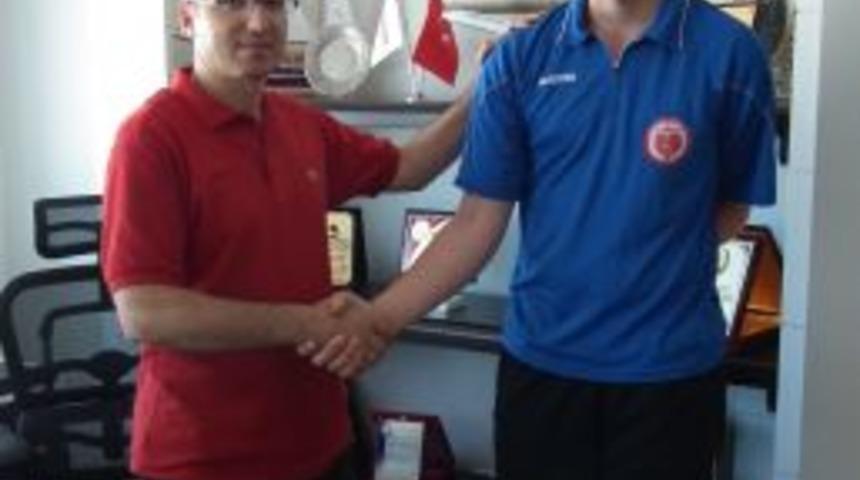 Engelli Sporcudan Medıcal Park Samsun Hastanesi'ne Anlamlı Ziyaret