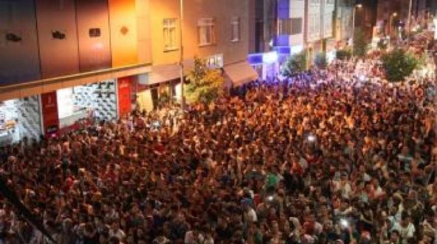 Fatih Caddesi Şenlikleri Renkli G&ouml;r&uuml;nt&uuml;lerle Sona Erdi