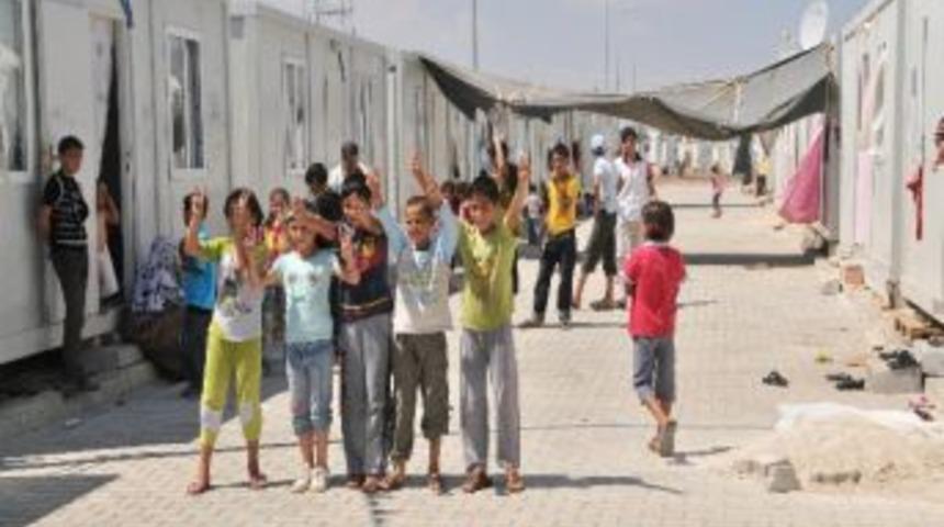 T&uuml;rkiye&rsquo;de Suriyeli Sığınmacı Sayısı 33 Bini Aştı