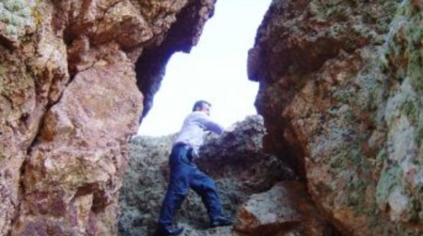 'insana Benzeyen Kayalıklar' Keşfedilmeyi Bekliyor