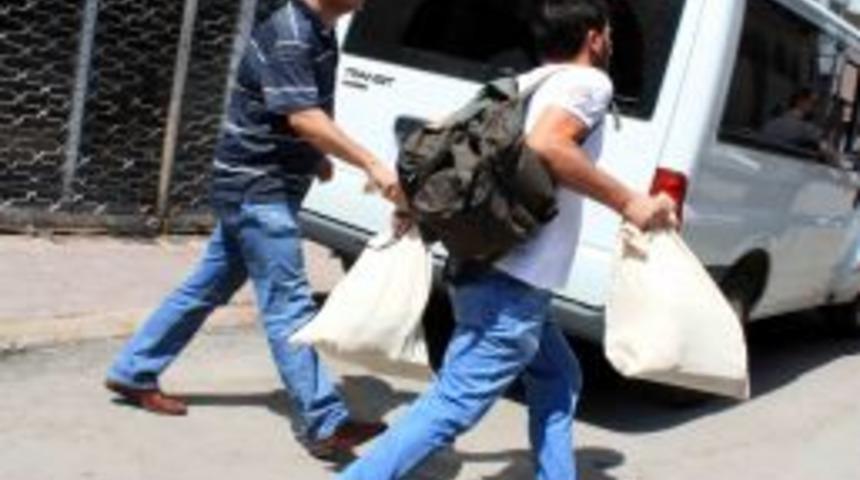 Mersin&rsquo;de Eğitim-Sen Binasındaki Arama Sona Erdi