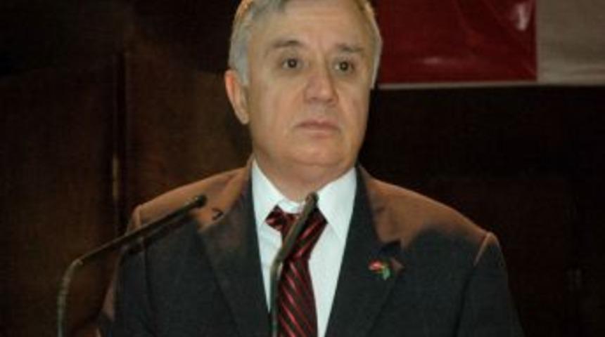 Rekt&ouml;r Akınoğlu&rsquo;nun Veda Mesajı