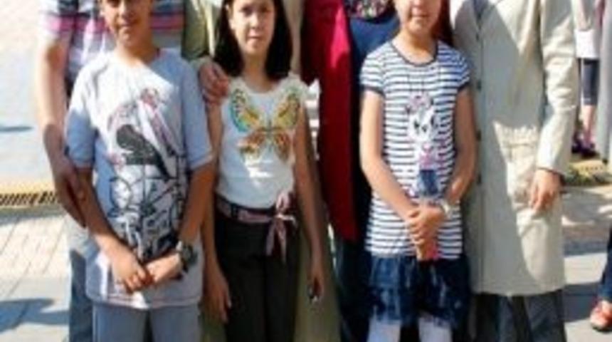 Bozüyük’ten 11 Kişi Kutsal Topraklara Uğurlandı