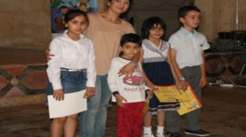 &Ccedil;ocuk Sanat Merkezi'nde D&ouml;nem Sonu G&ouml;sterileri Sahnelendi