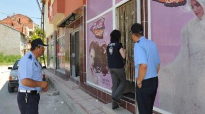 Boz&uuml;y&uuml;k&rsquo;te Bayan Kuaf&ouml;rlerine Denetim