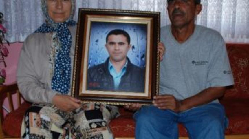 Kazada Oğlunu Kaybeden Acılı Annenin Feryadı