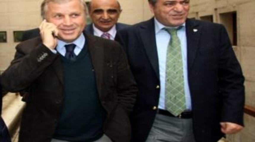 İ&ccedil;işleri Bakanlığı, 42 Kişiden 16 Bin Lira Tazminat İstedi