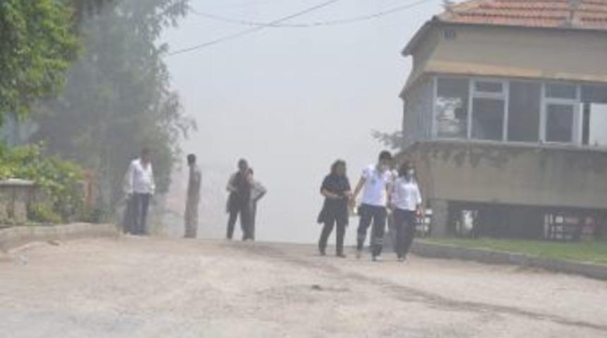 Fabrika Yangını 4 Saat Sonra Kontrol Altına Alındı