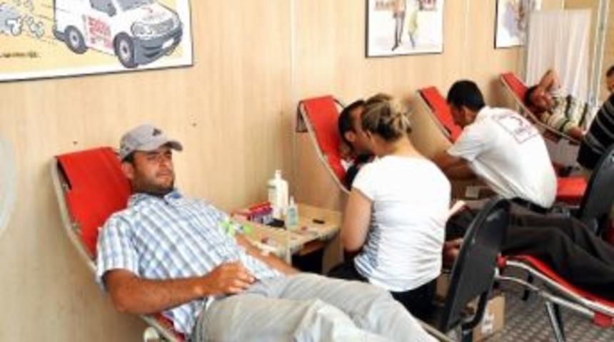 Ak&ccedil;akale&rsquo;de Kan Bağışı Kampanyası